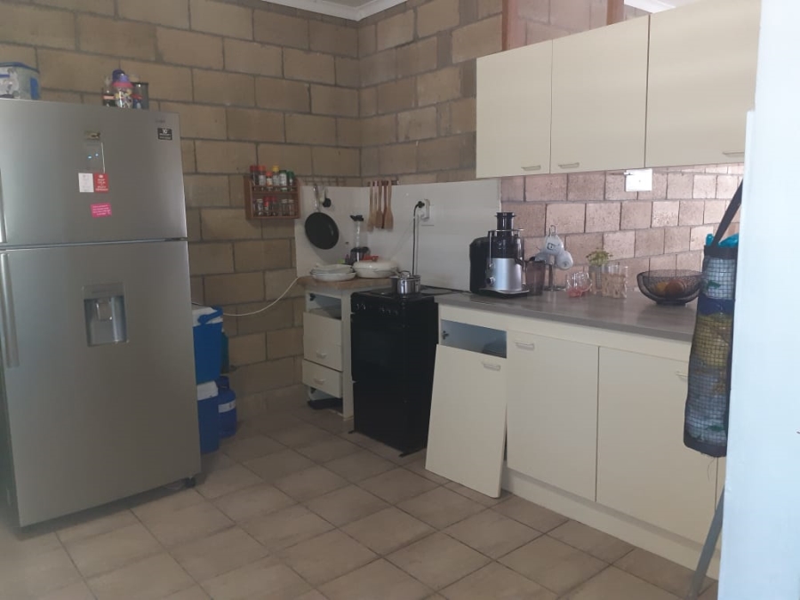 To Let 2 Bedroom Property for Rent in Ferreira Town Eastern Cape